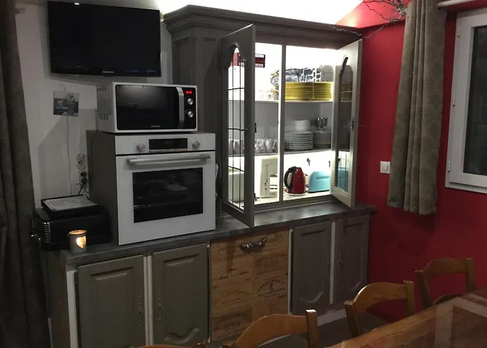 Colibri Loc 山林小屋 Brigne