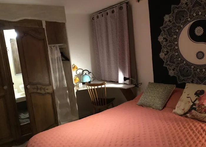 Colibri Loc 山林小屋 *