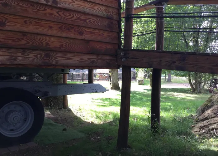 Colibri Loc 山林小屋 Brigne